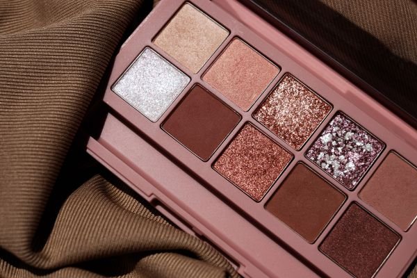eyeshadow palette