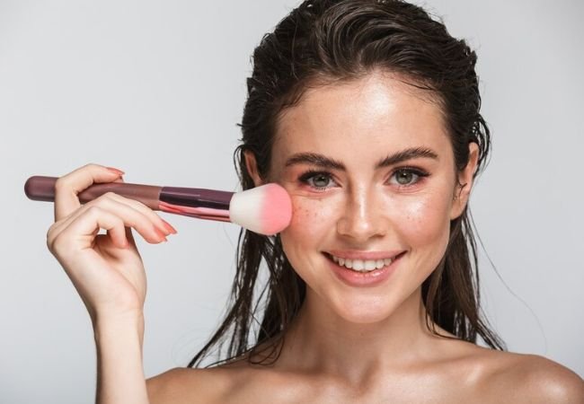 Apply Translucent Powder for Best Results